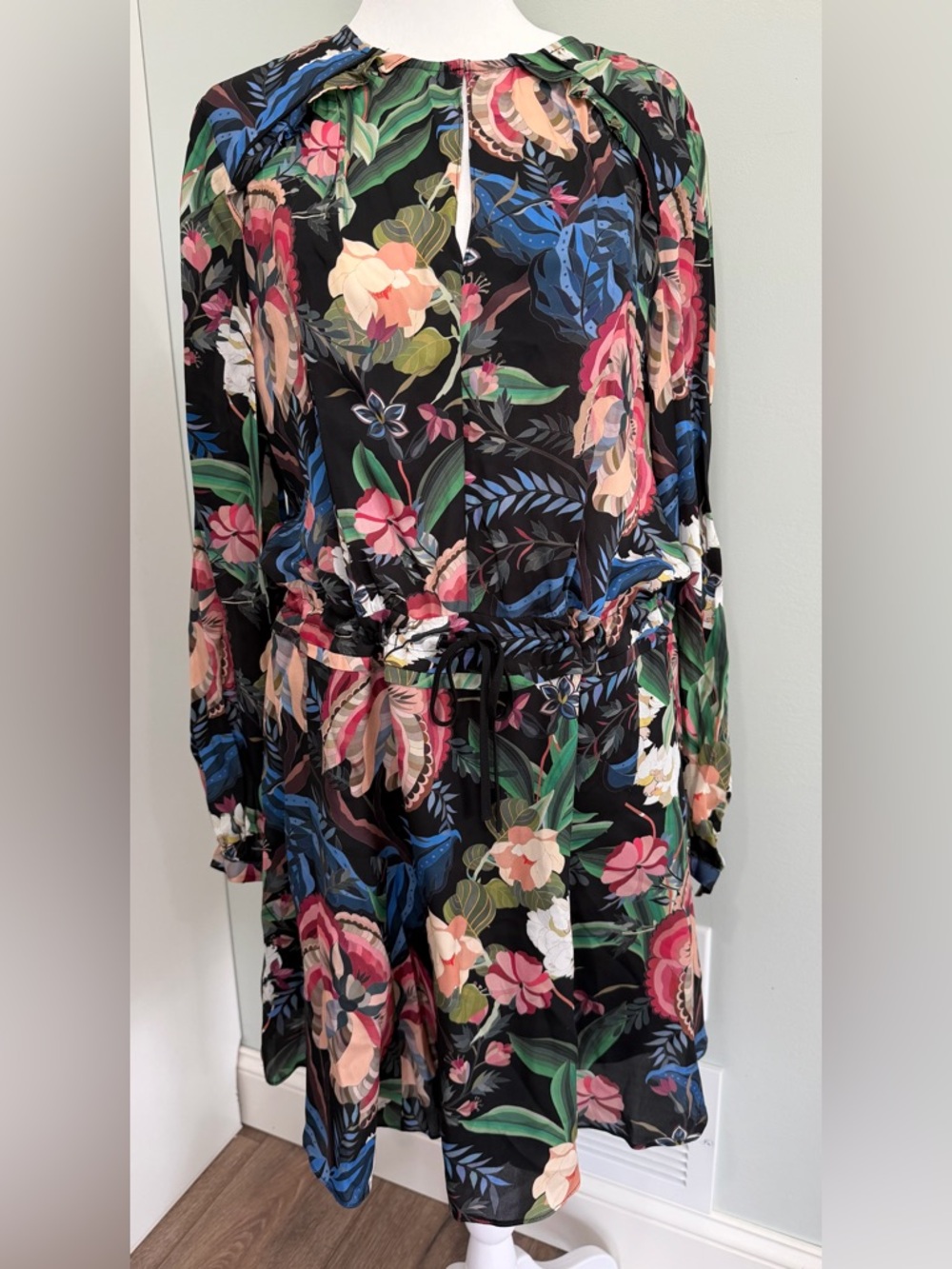 Reiss Alyssa Rio Floral Flippy Black Dress Size US 8 NWT
